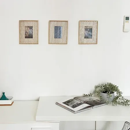 Διαμέρισμα Holihome Wave Living *